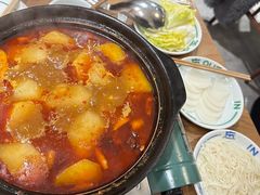 傈僳族漆油鸡火锅-一坐一忘云南菜(嘉里中心店)