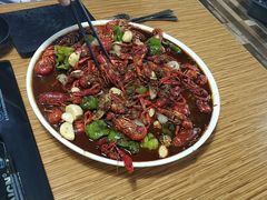 -陆记牛庄·碳锅龙虾烧烤(爱上花园店)