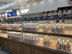面包甜点陈列柜-爸爸糖吐司面包(宁波世纪东方店)