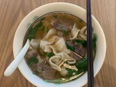 牛肉手扯面-秦关面道(世博店)