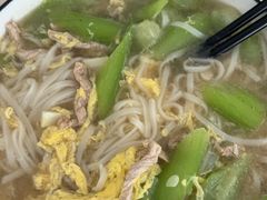 -呷佬·长沙手工米粉(金沙江路店)