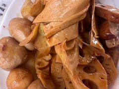 -老鼎万春卤菜(五代传承创始老店)