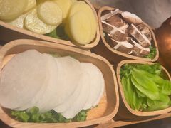 -盡膳口福跷脚牛肉火锅(国贸商城店)