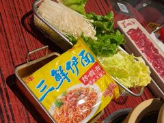 -沙胆彪炭炉牛杂煲(上海日月光广场店)