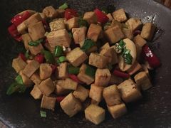 辣椒炒臭豆腐-爱啤精酿·民谣酒馆(滨江店)