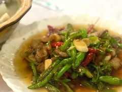 小炒肉-明升萝卜汤