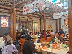 -阿瓦山寨·湘菜现炒·剁椒鱼头王(咸阳总店)