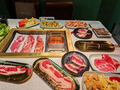 -佰烧海鲜烤肉火锅自助(世茂国际广场店)