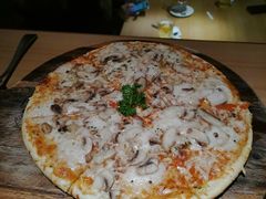 -Lia Cafe Bar Restaurant松山咖啡屋
