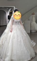 -艾米丽婚纱礼服