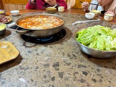 -黄利砖万峰林布依特色酸笋牛肉馆