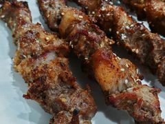 -巴汗羊肉串烧烤店