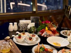 -广州花园酒店-凌璇阁360度高空海鲜自助餐CAROUSEL