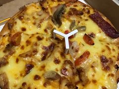-必胜客(WOW中央公园店)