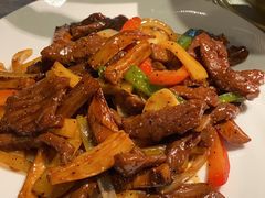 -鹊玥·粤菜小馆(汇智国际商业中心店)