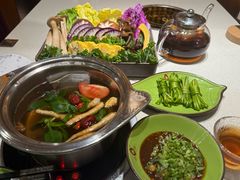 -一叶一世界•素食餐厅(新光天地店)