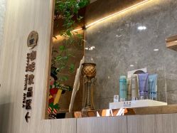 -Meng Lang 梦郎白金店