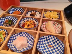 -阿瓦山寨·湘菜现炒·剁椒鱼头王(咸阳总店)