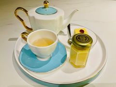 -燕庭·纯燕窝·甜品下午茶(南京西路店)