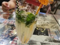 -鼓楼吃面·肉啃肉(南锣鼓巷店)