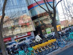 -麦当劳(展览路店)