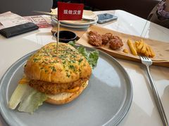 -必胜客(华南摩尔店)