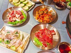 -围炉肉舍丹东海鲜烤肉·烤活鳗(步行街店)