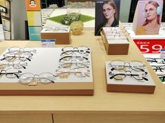 -荣视医眼镜(老车站店)