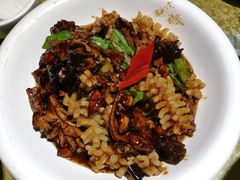 -刘胖子家常菜·蹄花焖藕(中南店)