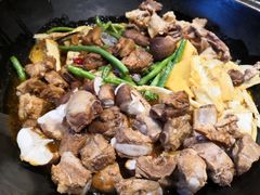 -小媳妇铁锅炖(安华街店)
