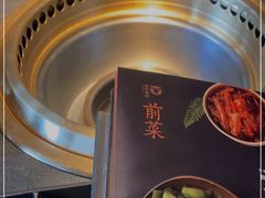 -铭牛烧肉·和牛海鲜自助(高新月牙湖店)