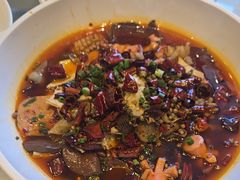 -鑫巴蜀小镇 · 水煮鱼专研店(玉桥店)