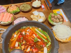 -黔有有贵州酸汤夺夺粉火锅(五味十字店)