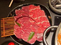 极上雪花牛肉-官也街澳门火锅(新源里店)