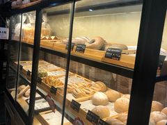 -啊噗吐呦现场烘焙(麦凯乐店)