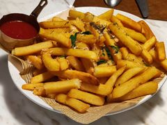 黑松露芝士薯条-G+KITCHEN(龙湖狮山天街店)