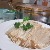 经过九九八十一道工序，只为这一锅好汤