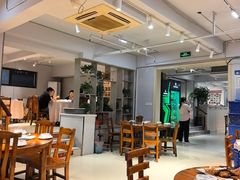 -大家发海鲜城夜排档(华山中路店)