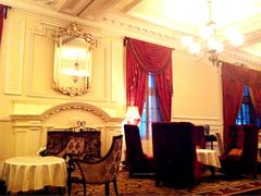 -Salon de Ville浦江汇(上海外滩华尔道夫酒店店)