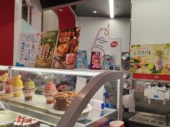 -DQ·蛋糕·冰淇淋(五棵松万达店)
