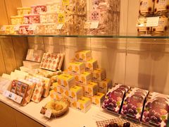 零售区-好利来(北新桥店)