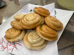 加葱油饼-罗阳人家私房菜(罗阳路店)