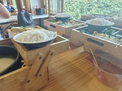 -勺子米线·云南传统小吃市集(四方街店)