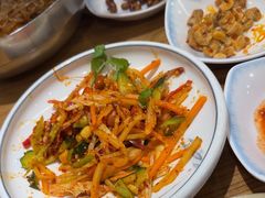 -青瓦餐厅·生鱼片·韩园烤肉(西塔店)