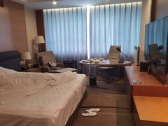 -海创大连科技交流中心(海事大学地铁站店)