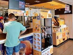 -麦当劳(军博店)