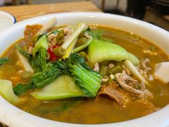 -牛八宝桂林米粉(八里庄店)