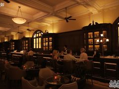 5外滩2号&nbsp;华尔道夫&nbsp;LONG&nbsp;BAR-LONG BAR 廊吧(外滩华尔道夫酒店)