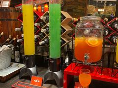 -四海一家自助餐(益田假日广场店)