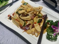 -赣府酒家(广报中心店)